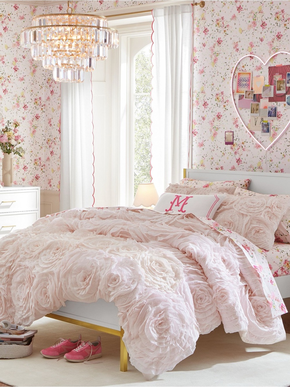 Monique Lhuillier Rosette Quilt